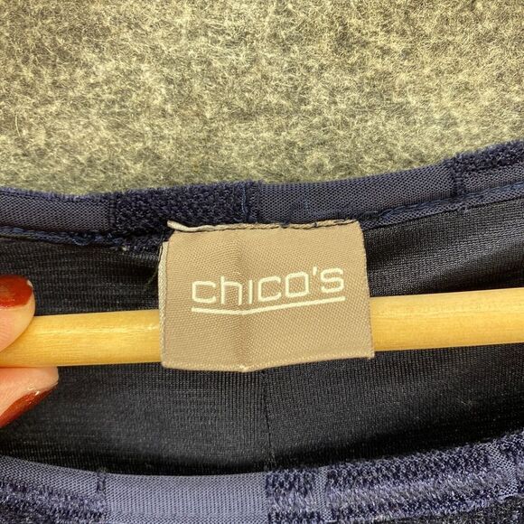 Chico's Blouse Women M Medium Blue Geometric Round Neck Lined 3/4 Sleeve Velvet - Picture 5 of 9